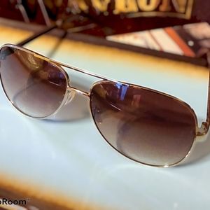 1970s Retro Aviators
